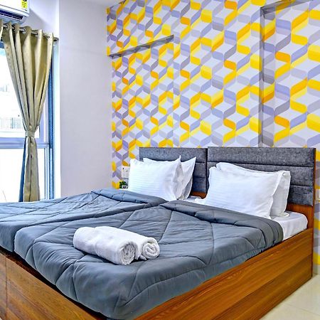 Hsquare Luxury Apartments Goregaon Βομβάη Εξωτερικό φωτογραφία