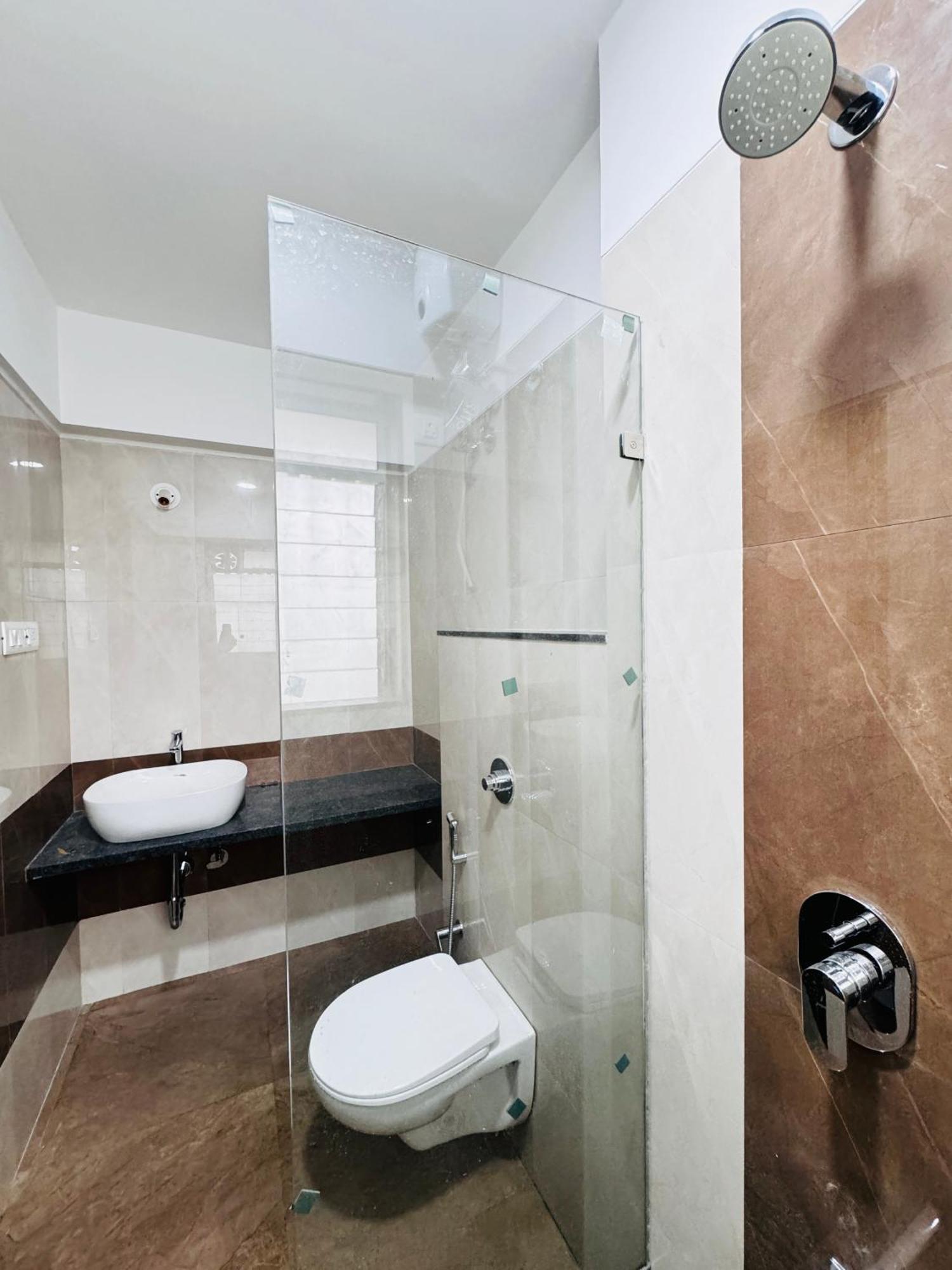 Hsquare Luxury Apartments Goregaon Βομβάη Εξωτερικό φωτογραφία